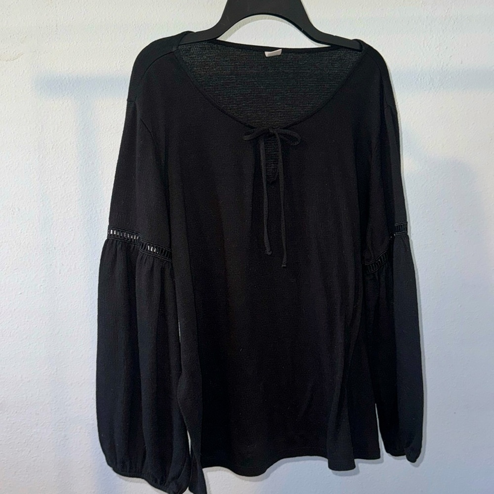 🍀5x$15🍀 Old Navi black top size large 3/4 sleeve